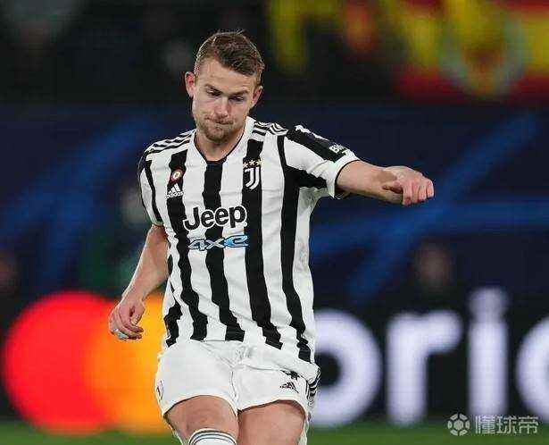 荷甲倒计时;尼斯赛后刷新队史纪录;细节引发关注;管理层满意;球队文化再被提及的简单介绍 荷甲倒计时;尼斯赛后刷新队史纪录;细节引发关注;管理层满意;球队文化再被提及的简单介绍