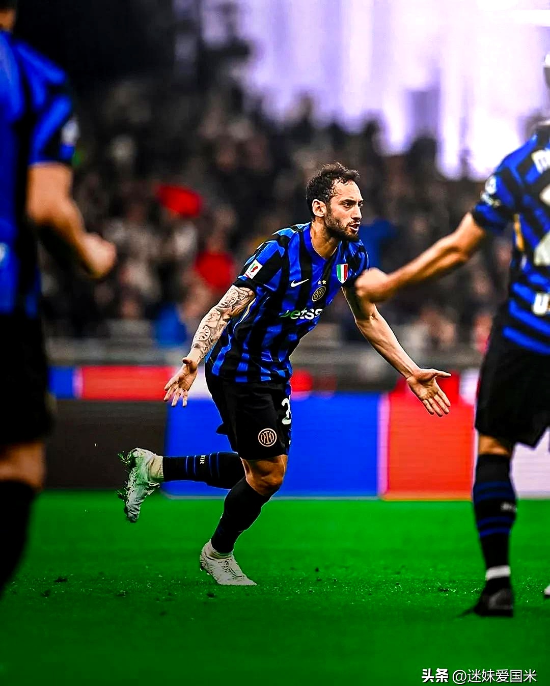 AC米兰训练开放日,关键时刻远射贴柱引欢呼,国王杯在即,轮换策略成焦点 AC米兰训练开放日,关键时刻远射贴柱引欢呼,国王杯在即,轮换策略成焦点