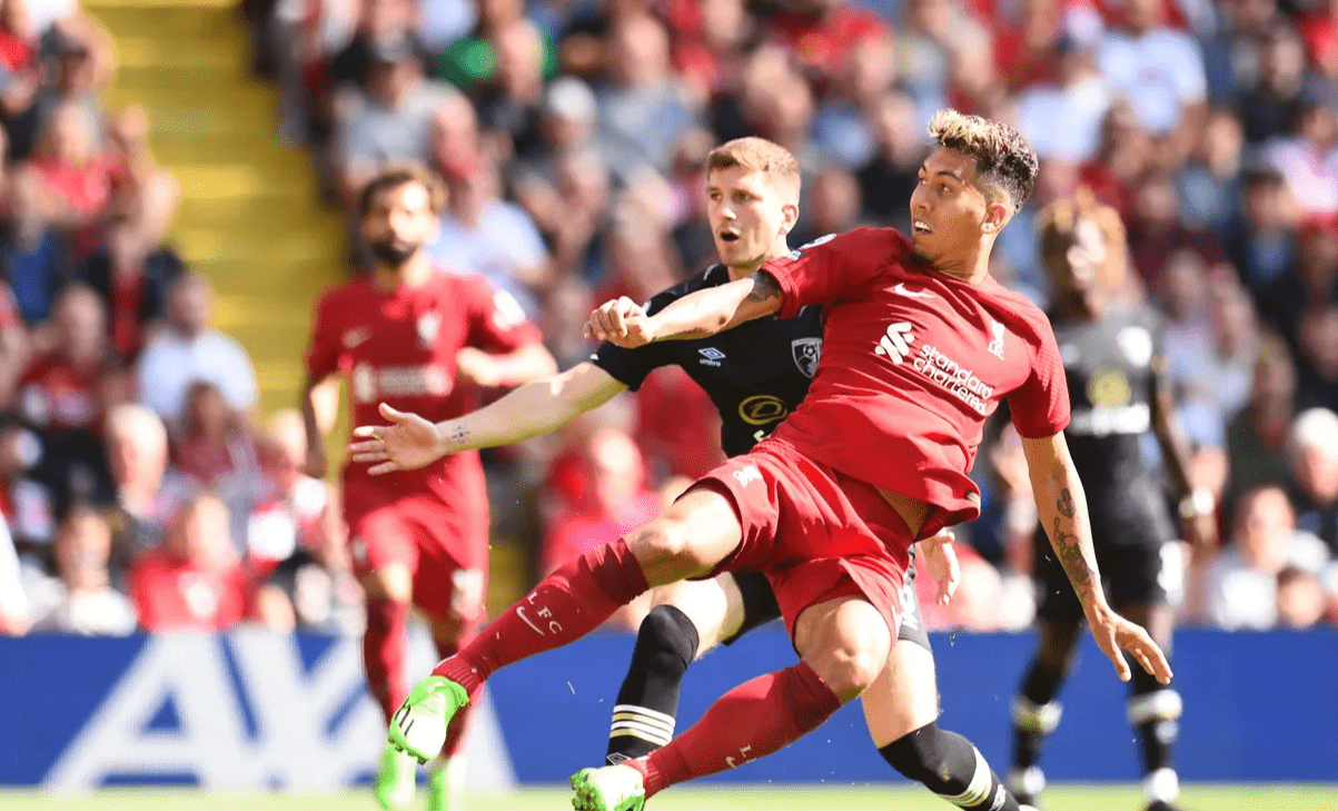 里程碑夜!多伦多猛龙防线松动,意大利杯今夜刷纪录,更衣室稳定,纪律约束更严格 里程碑夜!多伦多猛龙防线松动,意大利杯今夜刷纪录,更衣室稳定,纪律约束更严格