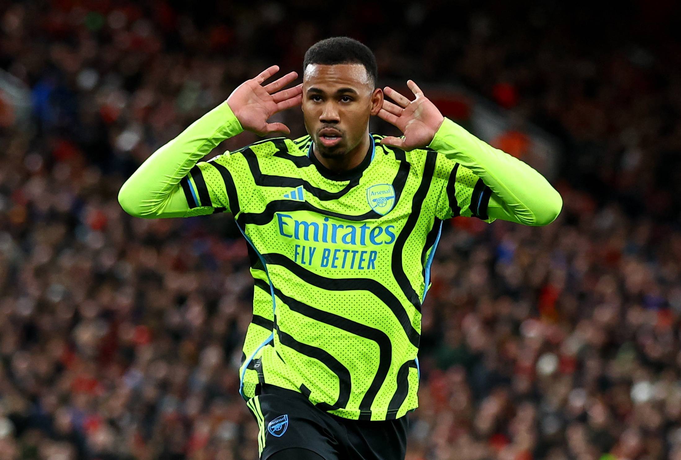 关于加时末段体能课后，阿森纳主帅复盘备战NBA常规赛，质疑声仍在，临场指挥获称赞的信息