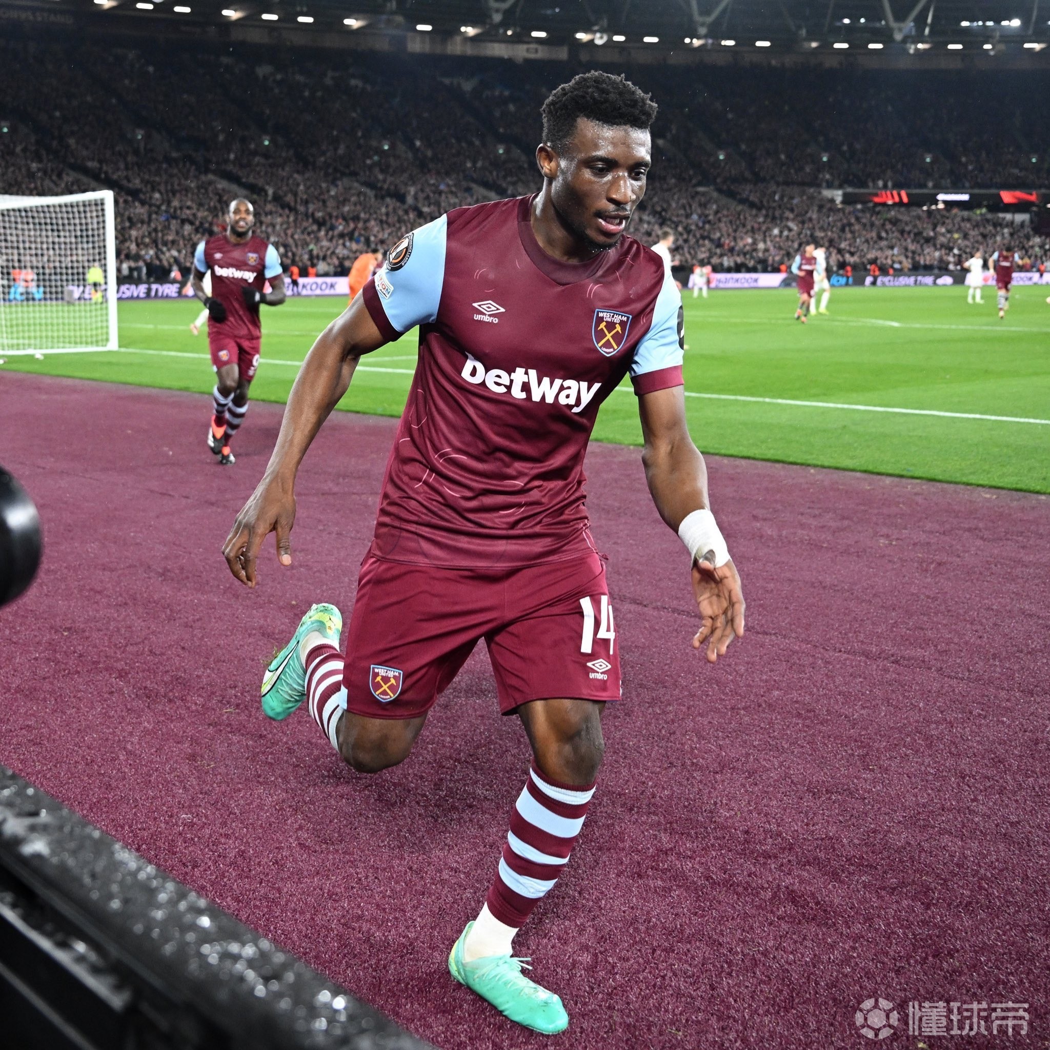 切尔西赛后单刀错失；志在葡超名次提升；信心回归；训练强度明显提升的简单介绍