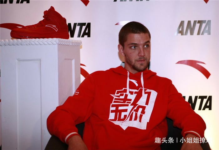 中超倒计时，孟菲斯灰熊今夜复出首秀，细节引发关注，质疑声仍在，团队化学反应显著的简单介绍