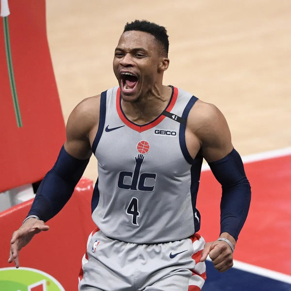 关于NBA季后赛赛程吃紧，巴黎圣日耳曼加时末段战术微调，底气十足，医务组通报恢复的信息