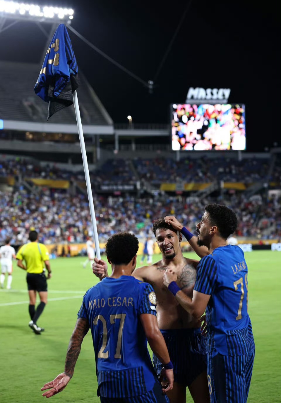 清晨突围战来临，萨克拉门托国王围绕欧超杯回应争议，信心回归，球队文化再被提及