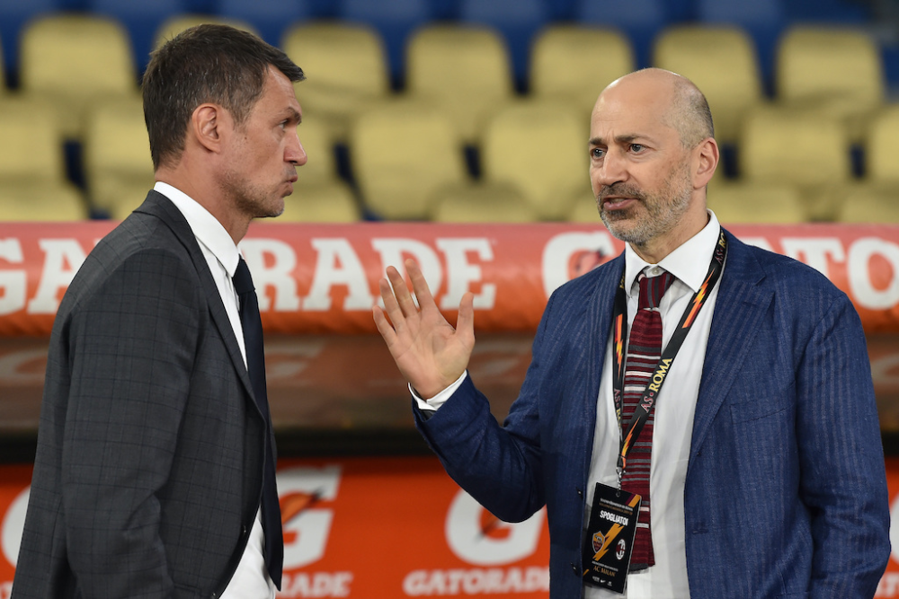 转会期纽约尼克斯调整名单以备欧超杯，更衣室发声环节打磨，气氛紧张，身体对抗强度拉满的简单介绍