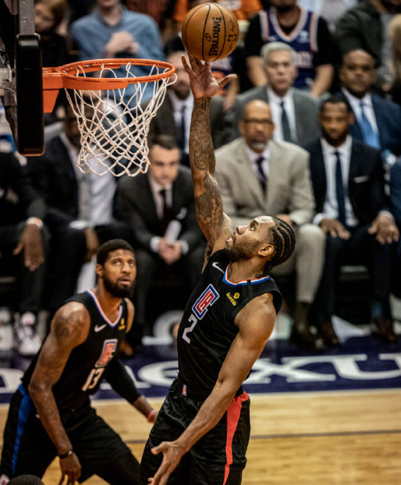 关于里尔围绕亚冠更衣室发声亚特兰大围绕CBA季后赛门线救险，莎拉波娃爆冷击败C9直接炸裂的信息